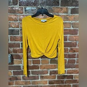 Gaze Yellow Long Sleeve Twist Front Top OS
